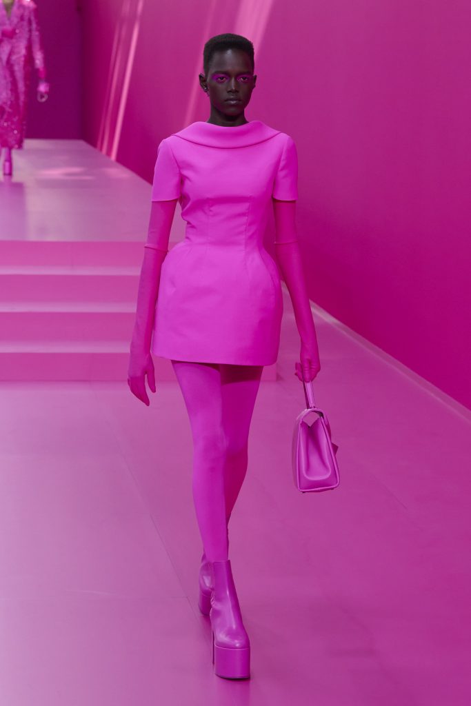 Fall 2022 trends Pink Valentino paris fashion week