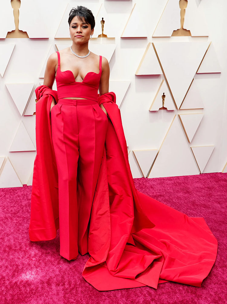 Ariana DeBose Wore Valentino Haute Couture To The 2022 Oscars