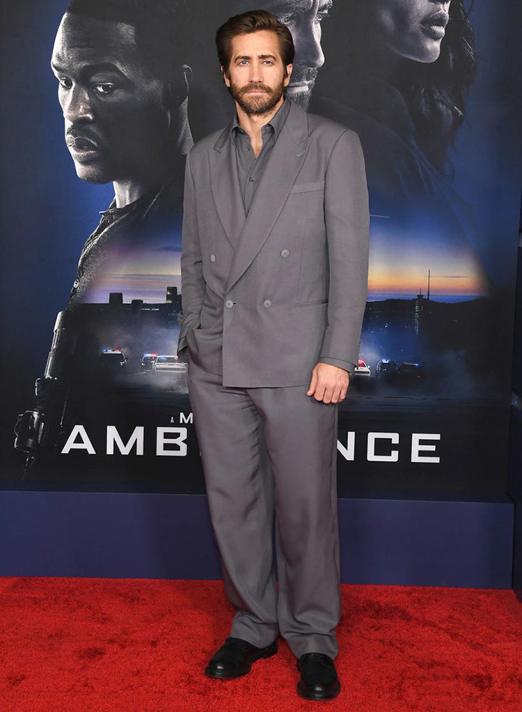 Jake Gyllenhaal Wore Armani To The 'Ambulance' LA Premiere 