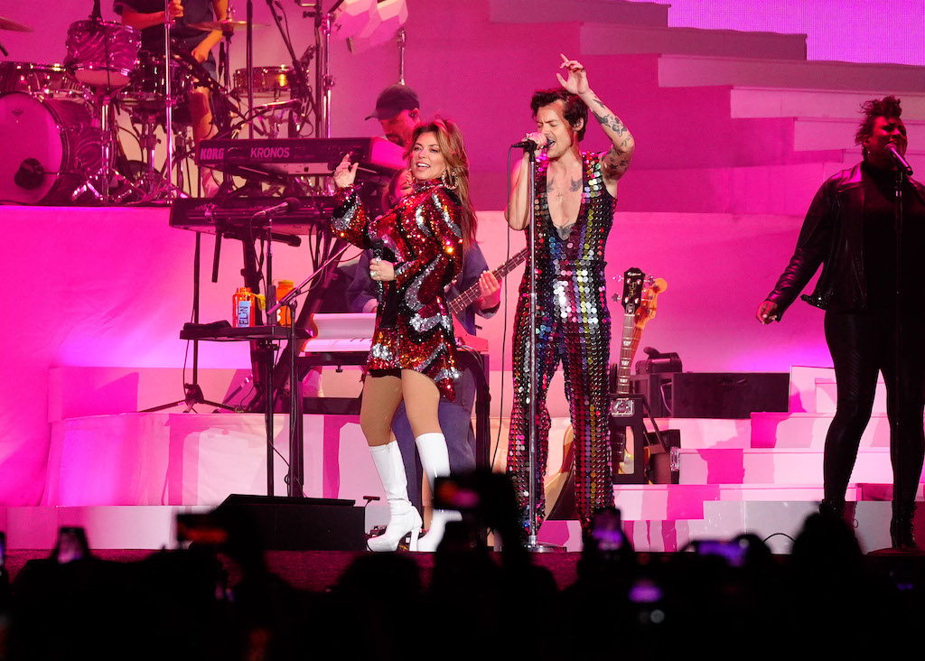 Shania Twain, Harry Styles, 2022 Coachella, sequin dress, white boots, Harry Styles, Indio CA, April 15 2022