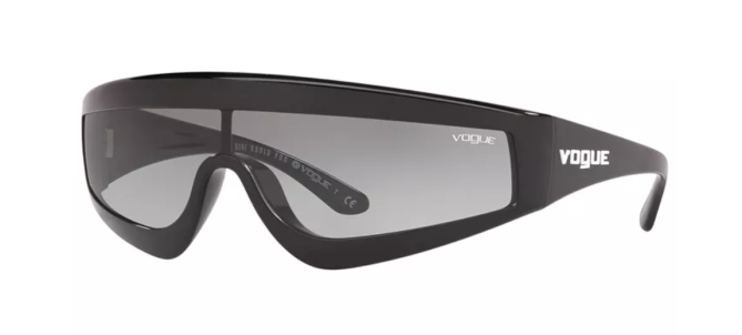 STYLECASTER | Glasses Trends 2022