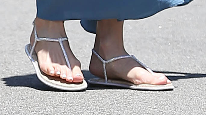 Jennifer Lopez, White Sandals