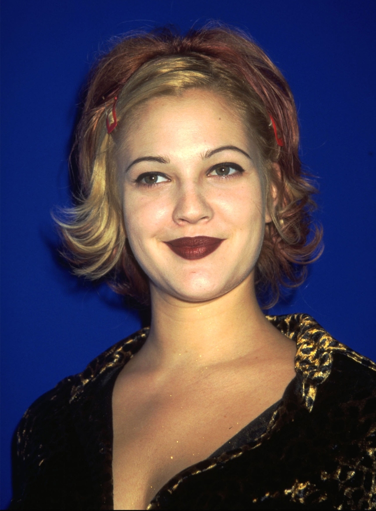 Drew Barrymore was a shrimp brow enthusiast in the 90s.