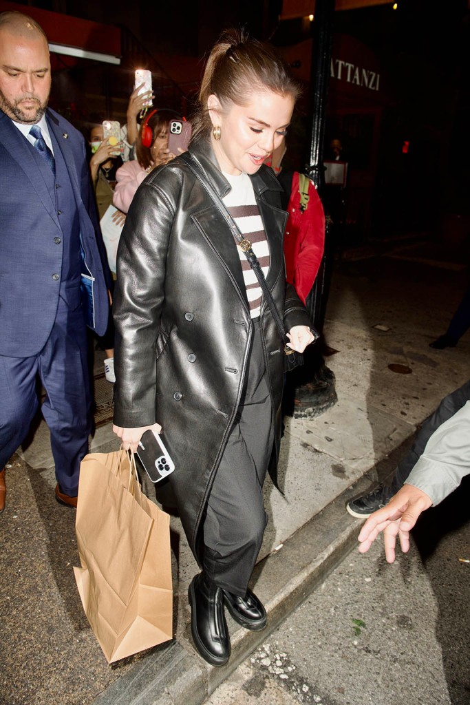 Selena Gomez, Saturday Night Live, Lug Sole Boots, Leather Jacket, New York City 