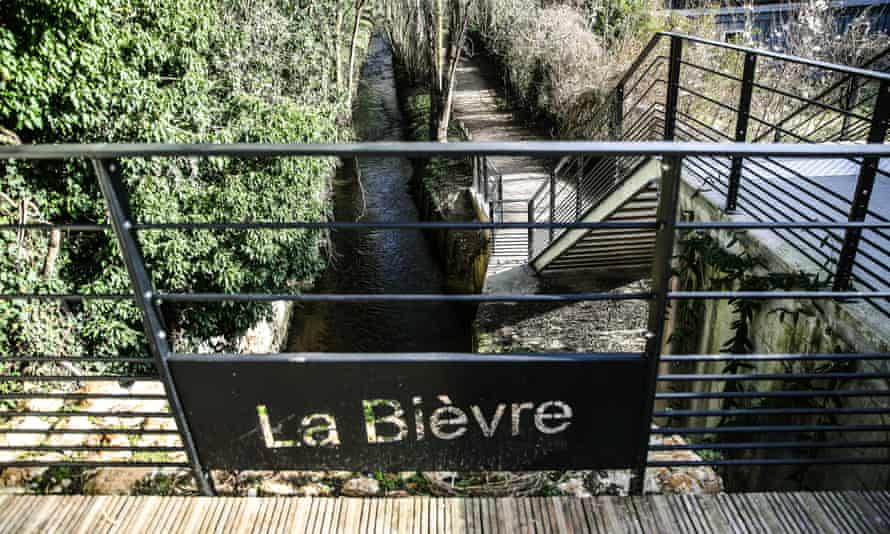 Pollution forced La Bièvre underground for much of its course but it is now revived.