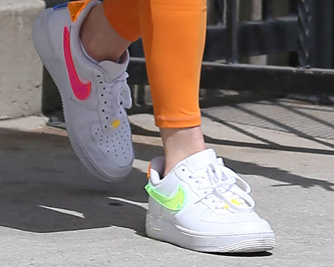 Jennifer Lopez, Nike Air Force 1