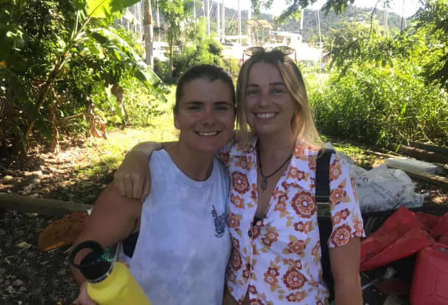 Eco Barge volunteers Emily Kirkman (left) and Jess McMillan (right).