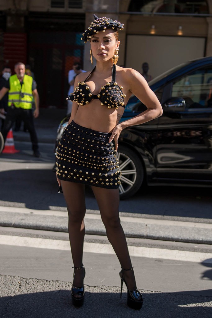Anitta, Schiaparelli Show, Paris Fashion Week 