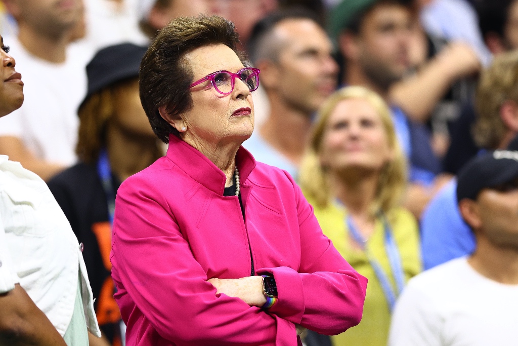 Billie Jean King, US Open, tennis, US Open 2022, pink blazer, glasses, NYC