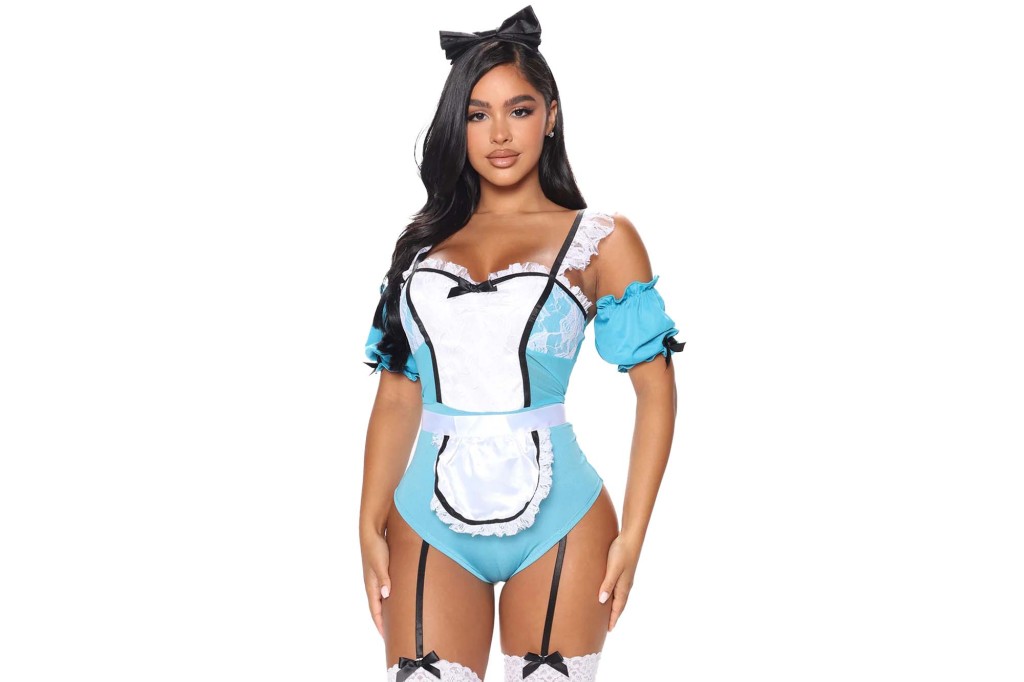 Alice in wonderland halloween costume