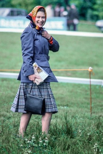 Queen Elizabeth style most stylish moments