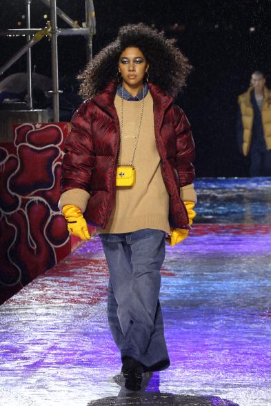Aoki Lee Simmons walks the runway at the Tommy Factory.