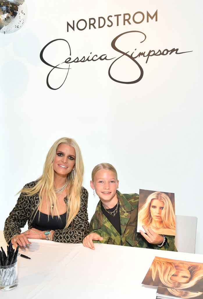 LOS ANGELES, CALIFORNIA - SEPTEMBER 24: Jessica Simpson and Maxwell Drew Johnson celebrate the launch of her Fall Collection with fans and a special performance by the LA Roller Girls at Nordstrom at The Grove on September 24, 2022 in Los Angeles, California. (Photo by Charley Gallay/Getty Images for Jessica Simpson Collection)