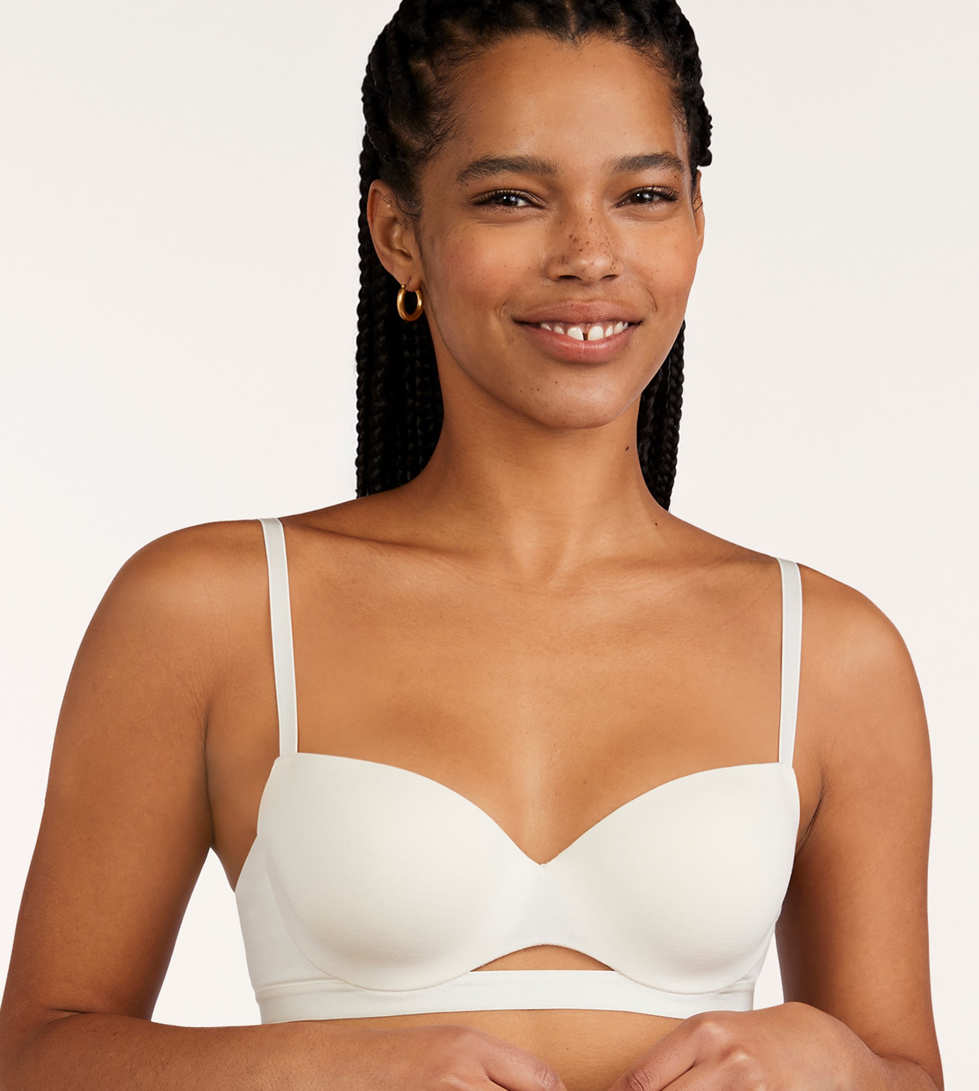 STYLECASTER | Best Bras for Small Busts