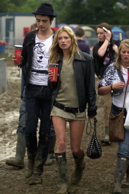 Kate Moss and Pete Doherty at the Glastonbury music festival in 2005.