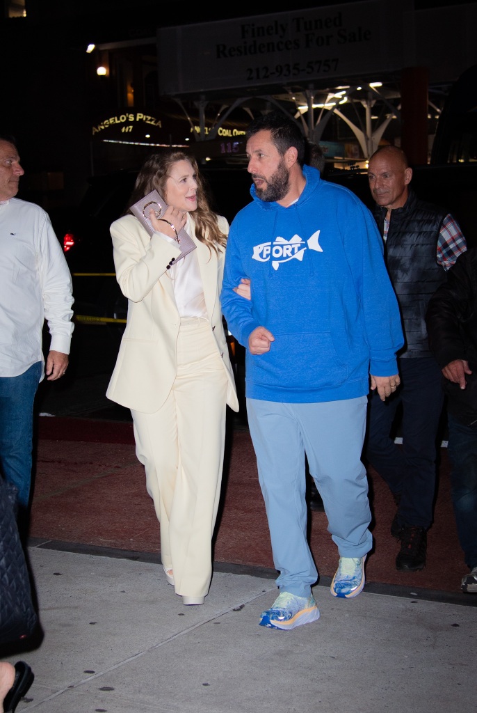 Drew Barrymore holds on to Adam Sandlers arm as they walk into the DGA event in New York City together laughing up a stormPictured: Drew Barrymore,Adam SandlersRef: SPL5497418 271022 NON-EXCLUSIVEPicture by: WavyPeter / SplashNews.comSplash News and PicturesUSA: +1 310-525-5808London: +44 (0)20 8126 1009Berlin: +49 175 3764 166photodesk@splashnews.comWorld Rights