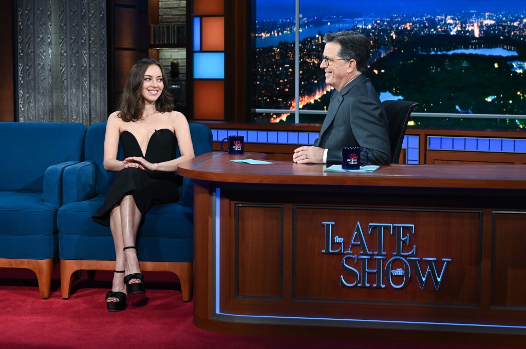 The Late Show with Stephen Colbert and guest Aubrey Plaza during Wednesday’s October 26, 2022 show. Photo: Scott Kowalchyk/CBS ©2022 CBS Broadcasting Inc. All Rights Reserved.