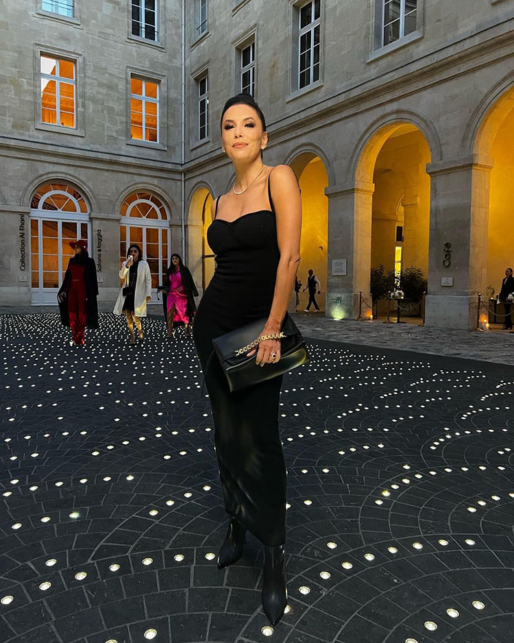 Eva Longoria Wore Sportmax During Paris Fashion Week
