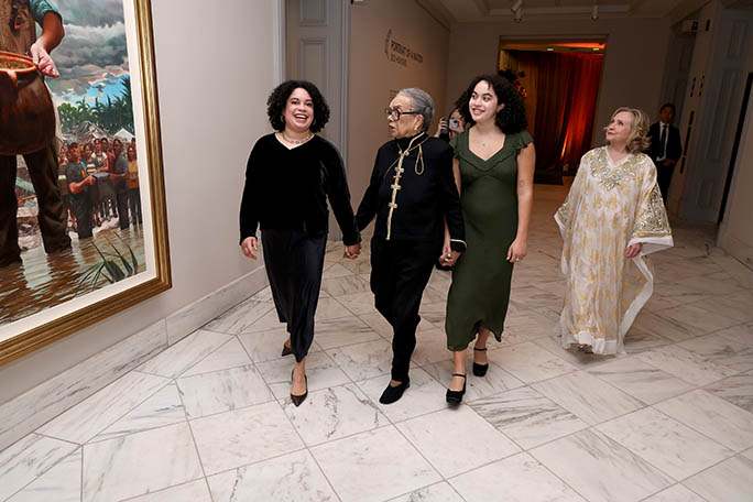 Ellika Edelman, Marian Wright Edelman, Zoe Edelman, Hillary Rodham Clinton, Portrait Of A Nation Gala 