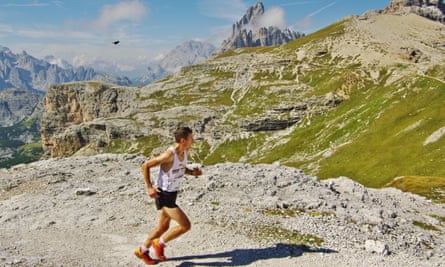 SEXTEN, IT - CIRCA AUGUST 2011.Mountain runner in the Dolomites.HMBXN9 SEXTEN, IT - CIRCA AUGUST 2011.Mountain runner in the Dolomites.