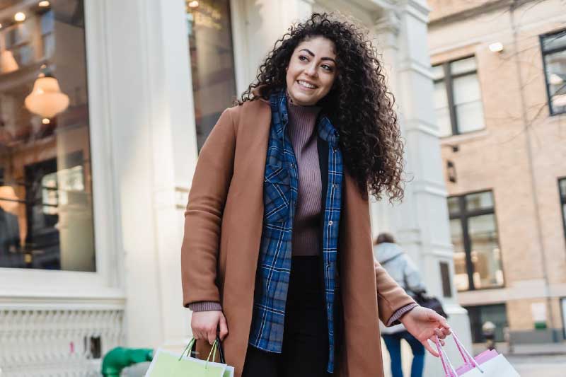 8 Ways to Save on Holiday Shopping