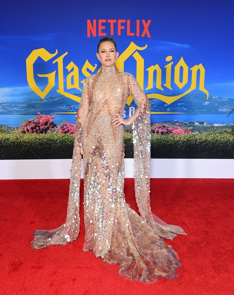 Kate Hudson Wore Elie Saab Haute Couture To The 'Glass Onion: A Knives Out Mystery' LA Premiere