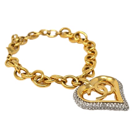 Bracelet with big heart chain