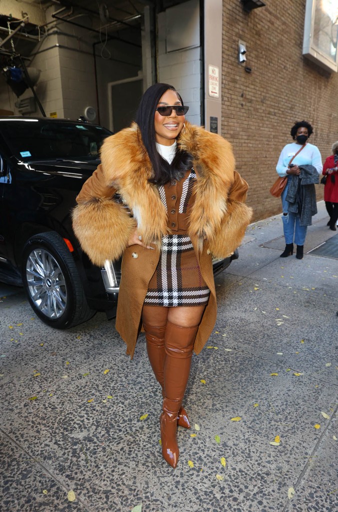 Ashanti, Live with Kelly and Ryan, Thigh-High Boots, New York City 