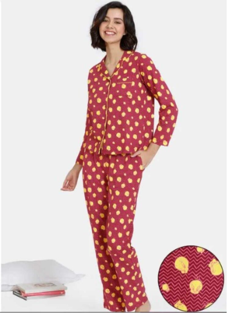 Pyjamas and top