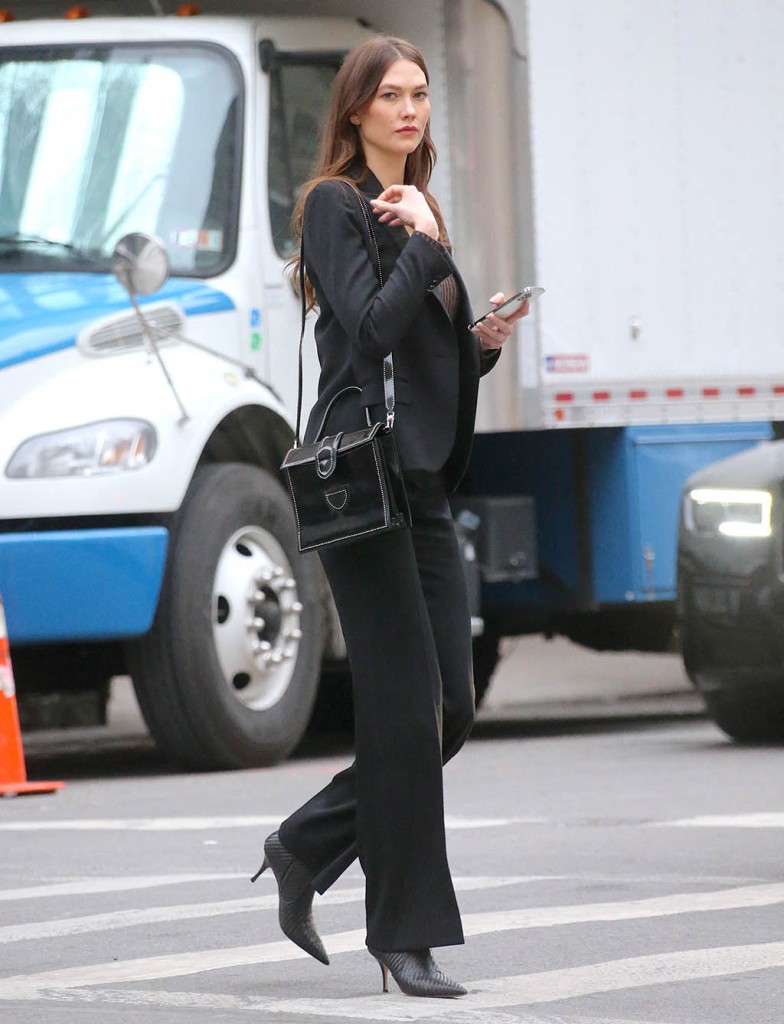 Karlie Kloss, New York City, Suit, Boots 