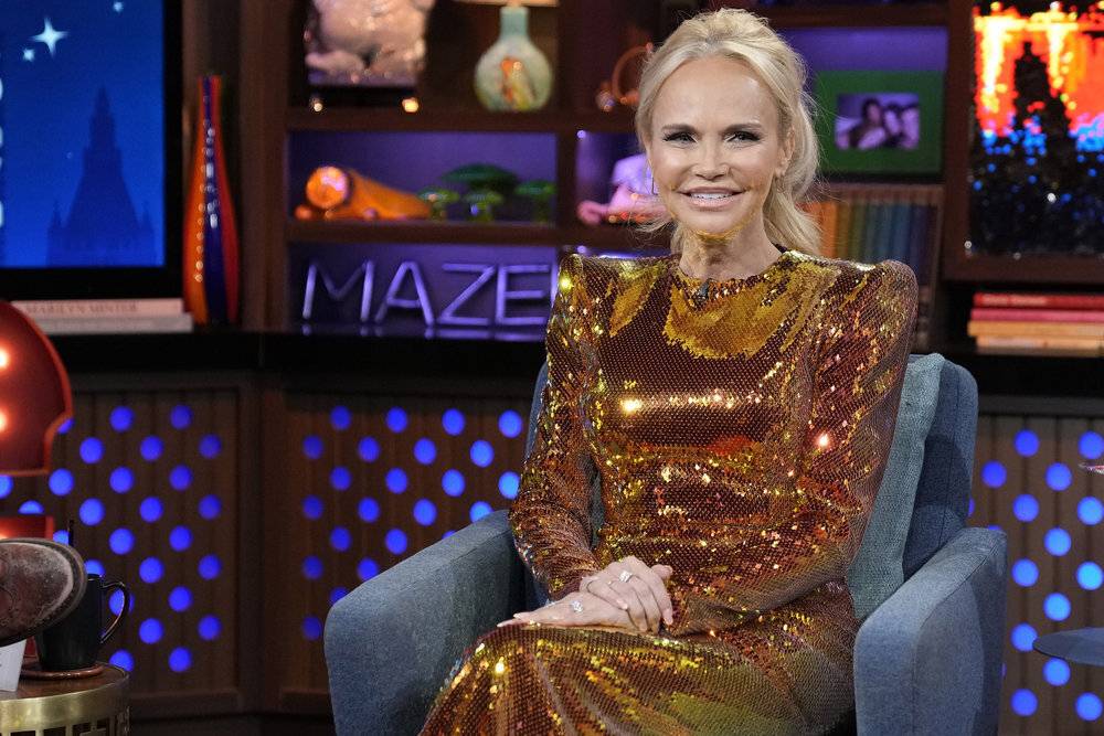 WATCH WHAT HAPPENS LIVE WITH ANDY COHEN -- Episode 20010 -- Pictured: Kristin Chenoweth -- (Photo by: Charles Sykes/Bravo)