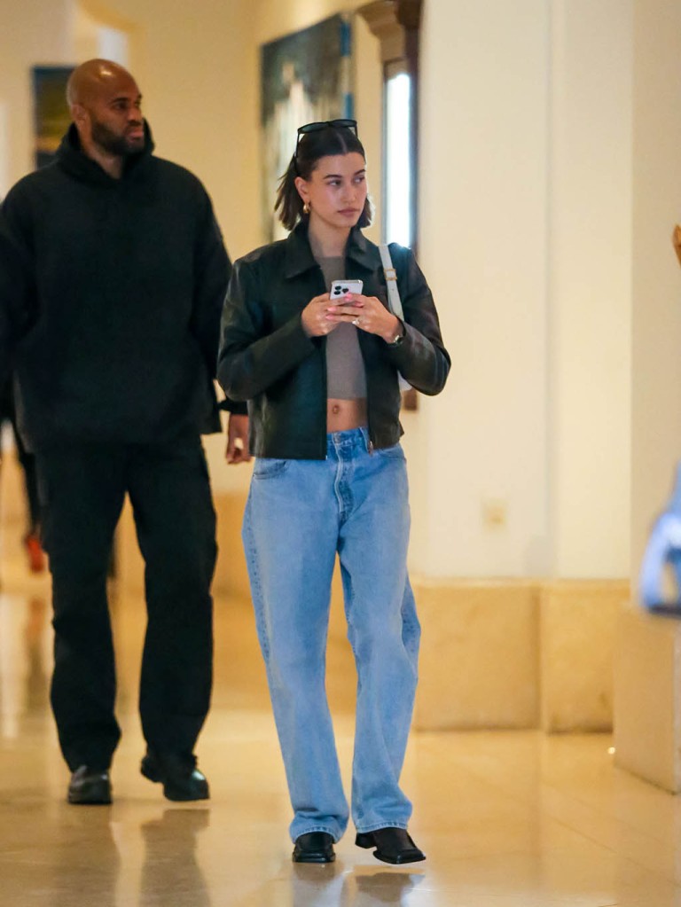 Hailey Bieber, Los Angeles, Celebrity Style, Loafers