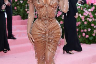 Kim Kardashian wearing Thierry Mugler at the 2019 Met Gala