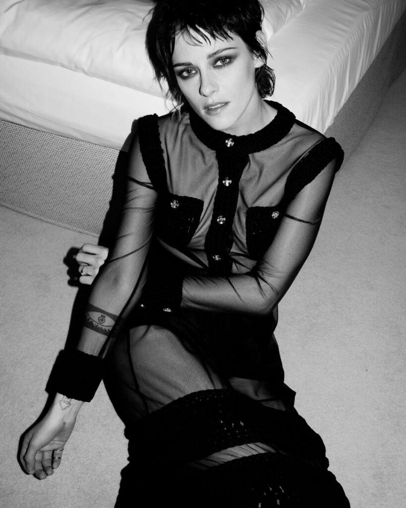 Kristen Stewart Wore Chanel To The Berlin Film Festival Closing Ceremony