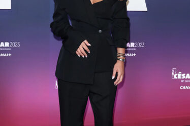 Adèle Exarchopoulos Wore Jacquemus To The 2023 César Film AwardsAdèle Exarchopoulos Wore Jacquemus To The 2023 César Film Awards
