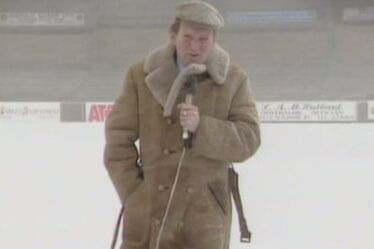 John Motson reporting for Grandstand in December 1990.