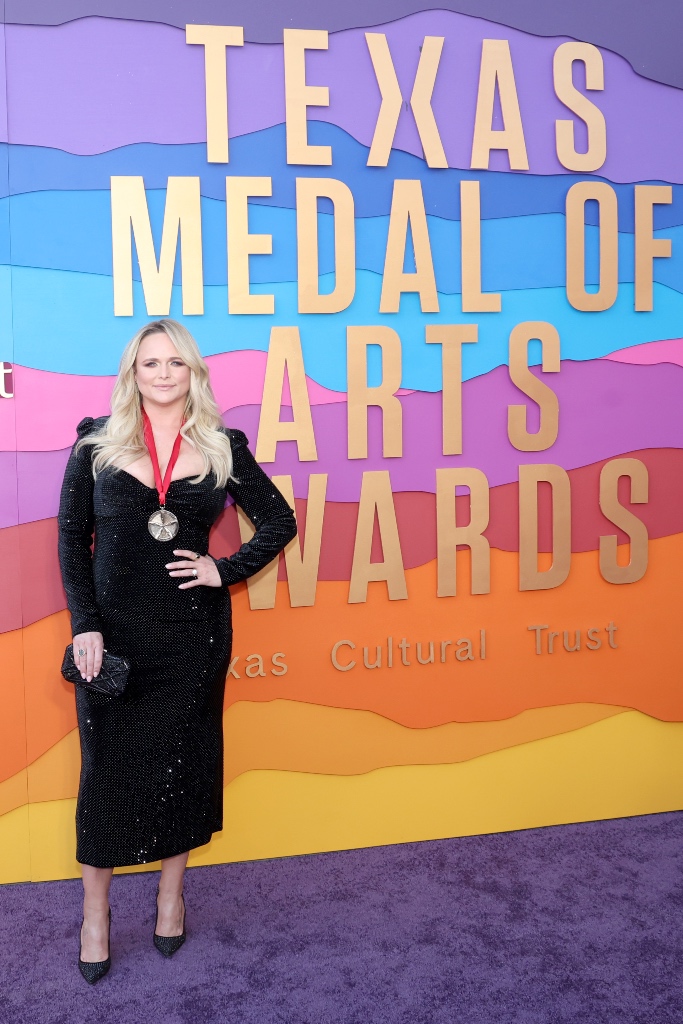 miranda lambert, texas medal of arts awards, black sequin dress, sparkly, black pointed toe pumps