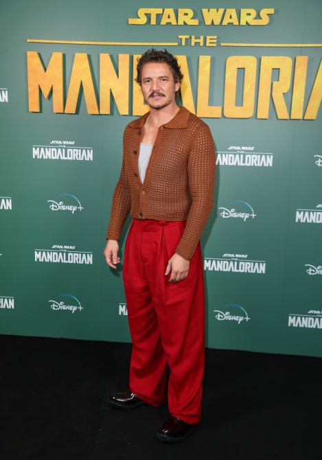 Pedro Pascal’s Fashion Is All The Spring Style Inspo We Need