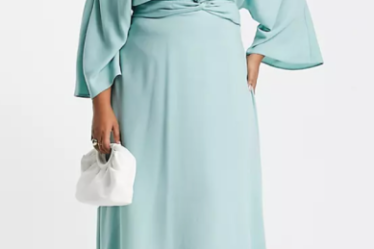 Plus-Size Bridesmaid Dresses: Shop Our Favorite 9 Styles For 2023