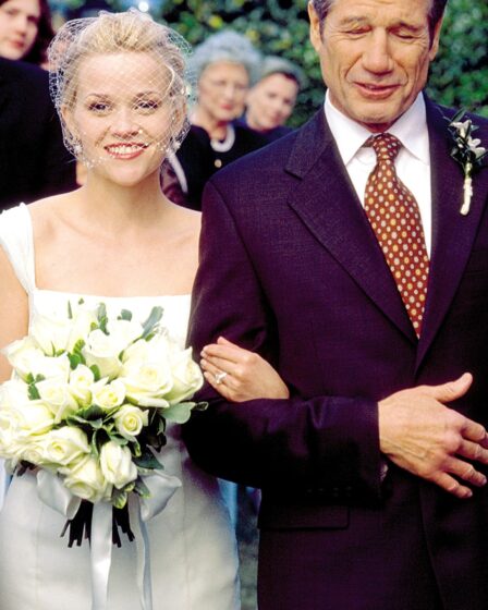 Reese Witherspoon and Fred Ward in Sweet Home Alabama