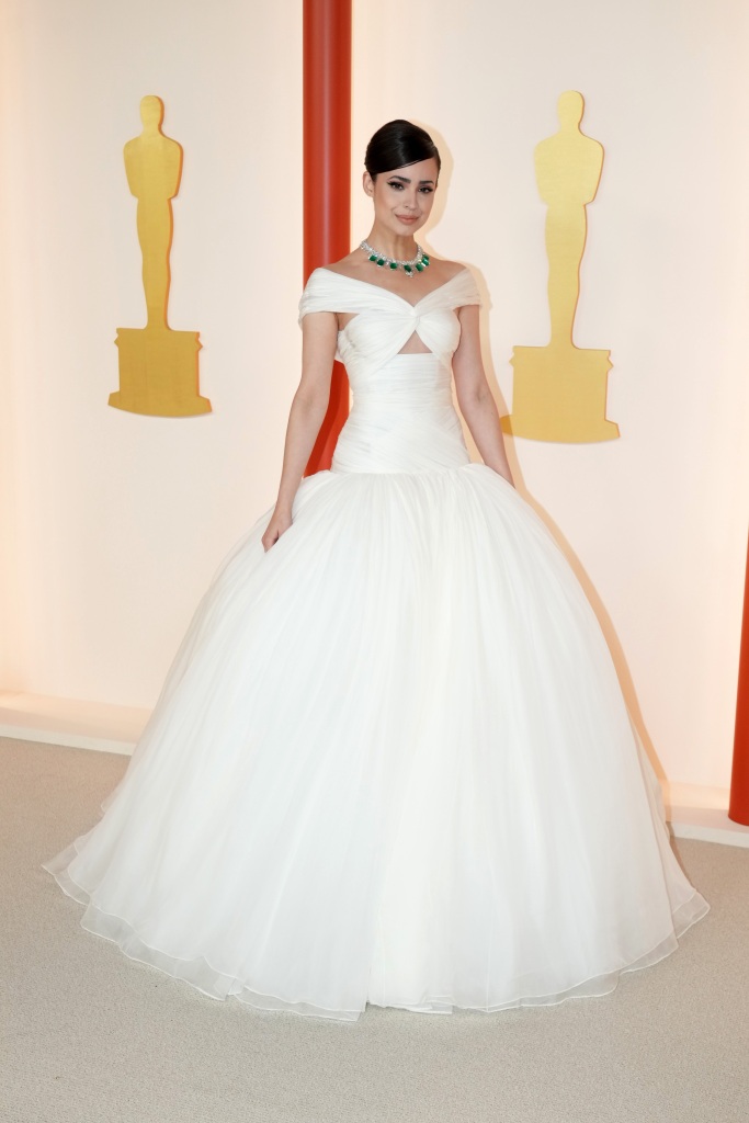 oscars, oscars 2023, HOLLYWOOD, CALIFORNIA - MARCH 12: Sofia Carson attends the 95th Annual Academy Awards on March 12, 2023 in Hollywood, California. (Photo by Jeff Kravitz/FilmMagic)