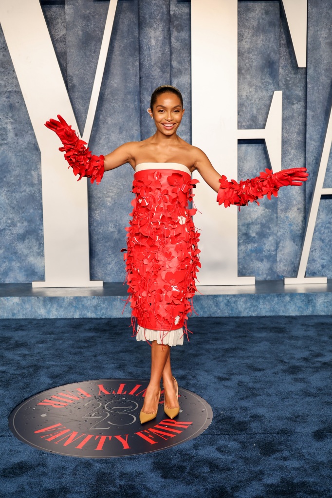 BEVERLY HILLS, CALIFORNIA - MARCH 12: Yara Shahidi attends the 2023 Vanity Fair Oscar Party Hosted By Radhika Jones at Wallis Annenberg Center for the Performing Arts on March 12, 2023 in Beverly Hills, California. (Photo by Amy Sussman/Getty Images)