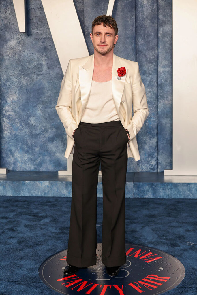 Paul Mescal
Gucci
2023 Vanity Fair Oscar Party Menswear