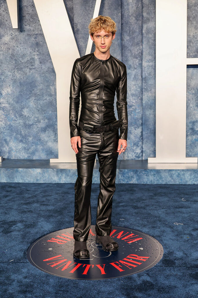 Troye Sivan
Diesel
2023 Vanity Fair Oscar Party Menswear