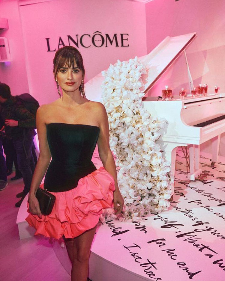 Penelope Cruz Wore Alexandre Vauthier Haute Couture To The Lancôme Madrid Pop Up Store Opening