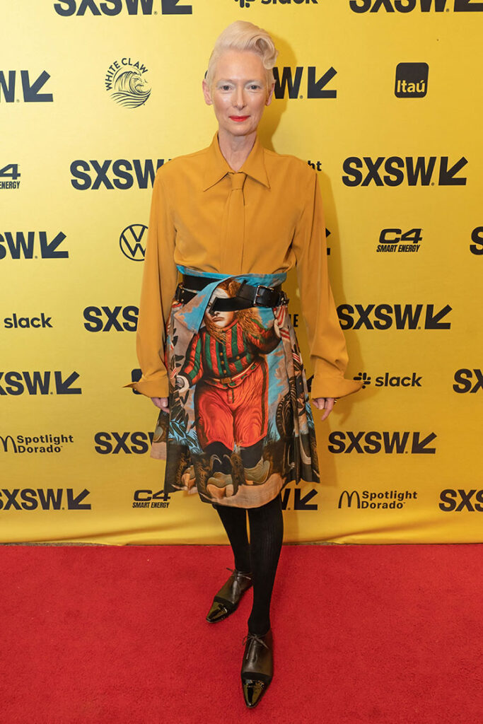Tilda Swinton Wore Two Charles Jeffrey Loverboy During The 2023 SXSW Conference and Festivals

Problemista premiere

Charles Jeffrey Loverboy Fall 2023