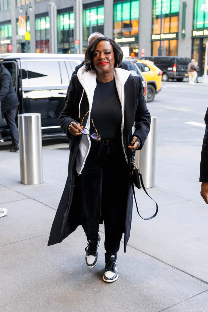 Viola Davis, Air Jordan 1 Sneakers, Celebrity Style, New York City 