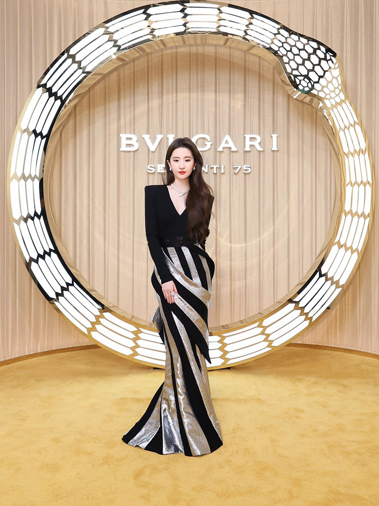 Liu Yifei 刘亦菲 Wore Ronald Van Der Kemp Haute Couture To The Bulgari Serpenti 75 Years of Infinite Tales Exhibition