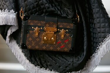 Banking Crises Are a Bad Look for Louis Vuitton and Gucci