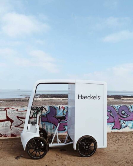 Haeckels' seaweed-harvesting e-bike, Eav.